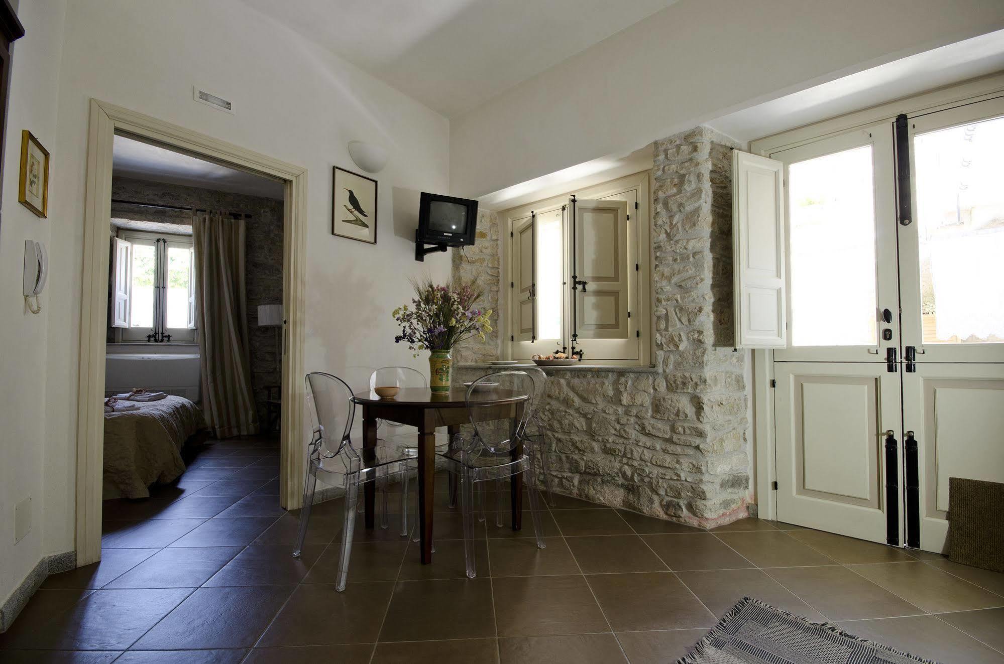 Residence Erice Pietre Antiche Eksteriør billede