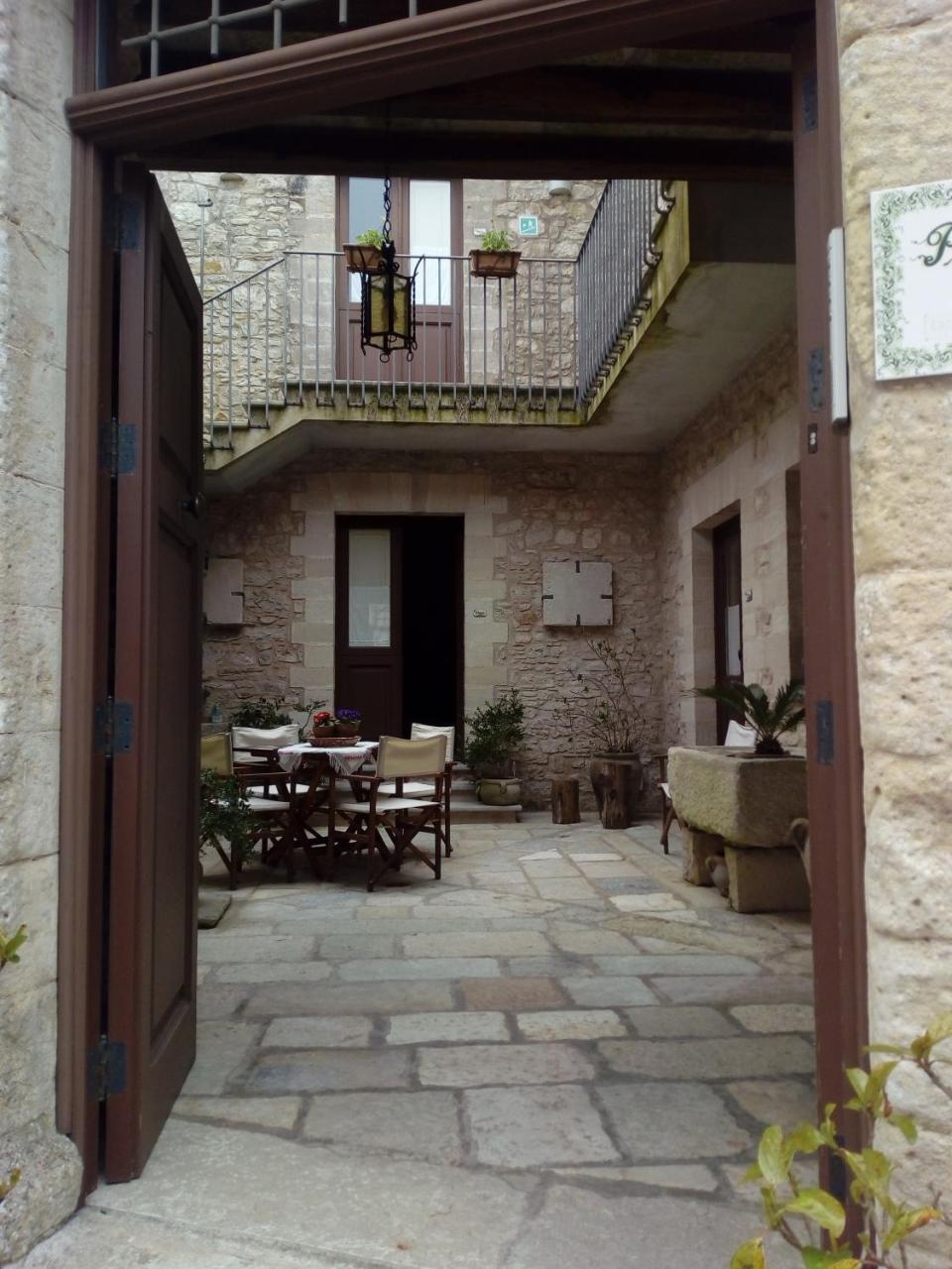 Residence Erice Pietre Antiche Eksteriør billede